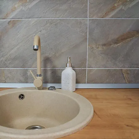 Bianca By Alz Năvodari