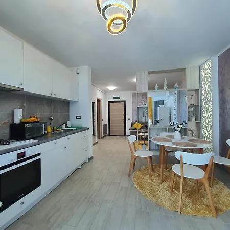Bianca By Alz Apartment *
