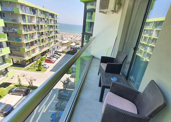 アパート Bianca By Alz ナボダリ