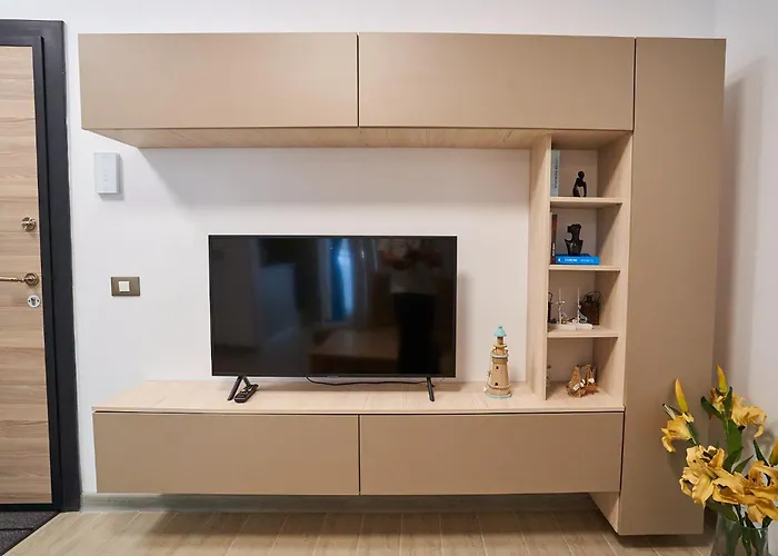 Bianca By Alz アパート ナボダリ