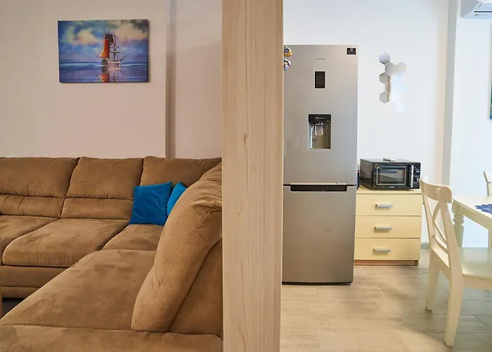 アパート Bianca By Alz ナボダリ