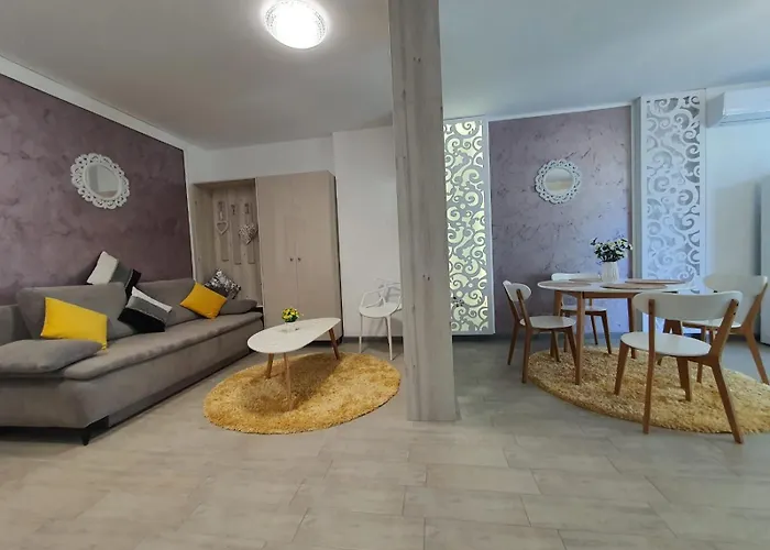 アパート Bianca By Alz